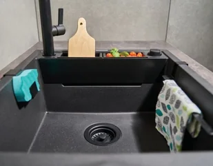 Deante Magnetic Zlewozmywak granitowy magnetyczny 1-komorowy z ociekaczem - alabaster ZRM A11A - Zlewozmywaki - miniaturka - grafika 2