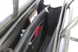 PolskaGalanteria.pl Aktówka Elegant Dla Kobiet Na Dokumenty Do Pracy PolskaGalanteria Skóra Ekologiczna Wzór 2 JASNY POPIELATY - Teczki i aktówki - miniaturka - grafika 5