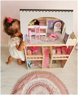 Mamabrum Duży drewniany 3-piętrowy domek dla lalek z tarasem zestawem mebli i oświetleniem LED DOMEK W06A405 - Domki dla lalek - miniaturka - grafika 6