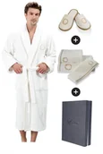 Szlafroki męskie - Soft Cotton Męski szlafrok SEHZADE w ozdobnym opakowaniu + ręcznik + kapcie L + kapcie (42/44) + ręcznik + box Śmietankowy / złoty haft 2828_set3 - miniaturka - grafika 1