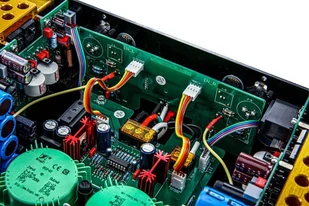 Kinki Studio EX-M7 Czarny - Wzmacniacze Kinki Studio EX-M7 Czarny - Wzmacniacze - miniaturka - grafika 7