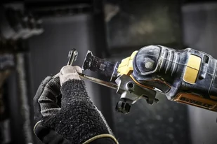 DeWalt Wielofunkcyjne narzędzie oscylacyjne Multi-Tool DeWALT DCS356N 18V DCS356N - Narzędzia wielofunkcyjne - miniaturka - grafika 3
