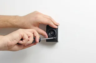 Brodit Uchwyt aktywny z kablem USB do Apple iPad 9.7 New (6 Gen.) w futerale Otterbox Defender (521600) - Akcesoria do tabletów i e-booków - miniaturka - grafika 4