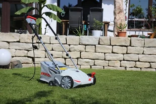 Ikra MOGATEC Germany IEVL 1532 WERTYKULATOR DO TRAWY AREATOR 2w1 + 2 WAŁKI MOC 1500W | OB-IKRIEVL1532 - Wertykulatory i aeratory - miniaturka - grafika 10