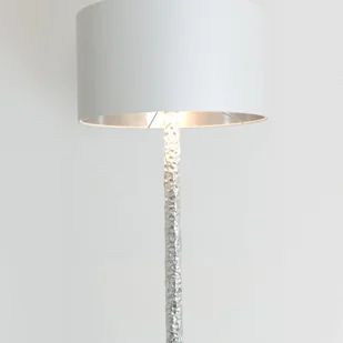 Hollander Lampa podłogowa Cancelliere Rotonda jedwab biała - Lampy stojące - miniaturka - grafika 3