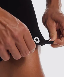 ASSOS ASSOS Strój triathlonowy męski TRIATOR SS SPEEDSUIT Adamant Blue - Bielizna sportowa męska - miniaturka - grafika 10