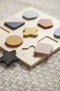 Kids Concept Puzzle Drewniane Kształty Geo - Zabawki interaktywne dla dzieci - miniaturka - grafika 4