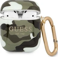 Akcesoria do słuchawek - Guess Guess GUA2UCAMA AirPods cover zielony/khaki Camo Collection GUE1092GRN - miniaturka - grafika 1