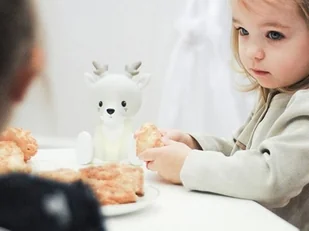 Flow Amsterdam Flow Amsterdam - lampka nocna LED jelonek Fabian - Wyposażenie pokoiku dziecięcego - miniaturka - grafika 8