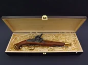 Repliki - broń - Denix SA REPLIKA PIRACKI PISTOLET SKAŁKOWY W PUDEŁKU MODEL 1103L+P02 1103L+P02 - miniaturka - grafika 1