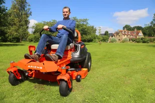 Ariens IKON XD 52" ZERO-SKRĘT TRAKTOREK OGRODOWY KOSIARKA SAMOJEZDNA SPALINOWA DO TRAWY 132cm - Kosiarki traktorki - miniaturka - grafika 7