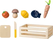 Wyposażenie pokoiku dziecięcego - Bloomingville Zestaw do krojenia Guila z drewna 8 el. 56208470 - miniaturka - grafika 1