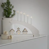 Oświetlenie świąteczne - KonstSmide CHRISTMAS Świecznik LED Kometa wykonany z drewna - miniaturka - grafika 1