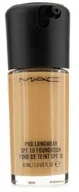 Pudry do twarzy - MAC Pro longwear Foundation NC40 by m.a.c - miniaturka - grafika 1