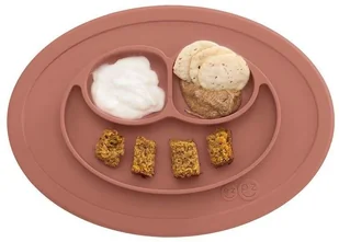 EZPZ Silikonowy Talerzyk z Podkładką Mały 2w1 Mini Mat Brązowy - Miseczki i talerzyki dla dzieci - miniaturka - grafika 6