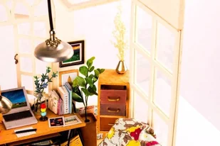 Robotime Technology (Suzhou) CO.,LTD. Składany Malowany Model Mini Pracownia DGM01 - Puzzle - miniaturka - grafika 7