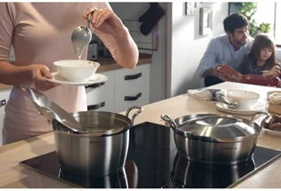 Korkmaz Zestaw Garnków na Indukcję Lia 8 cz A1048 - Zestawy garnków i patelni - miniaturka - grafika 2