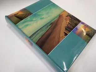 Poldom Album kieszeniowy szyty 10x15/200 B46200S HIGHLAND granatowy ALB311 - Albumy fotograficzne Poldom Album kieszeniowy szyty 10x15/200 B46200S HIGHLAND granatowy ALB311 - Albumy fotograficzne - miniaturka - grafika 2