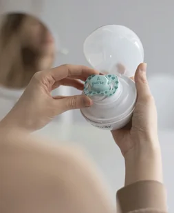 Suavinex Sterylizator smoczków UV Duccio biały - Podgrzewacze butelek i sterylizatory - miniaturka - grafika 5