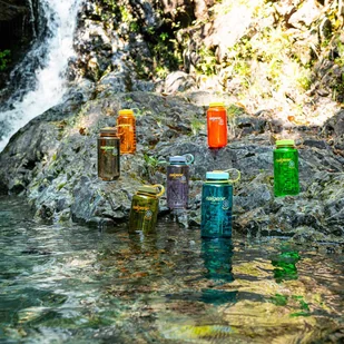 Nalgene Butelka na wodę z PET Wide Mouth Sustain Nalgene 1 l - cerulean 2020-0432 - Shakery i bidony sportowe - miniaturka - grafika 5