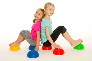 Półkula Sensoryczna Masaż Czerwona Tullo 456 - Zabawki sensoryczne - miniaturka - grafika 7