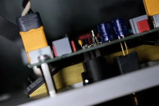 Kinki Studio EX-B7 Srebrny - Wzmacniacze - miniaturka - grafika 12