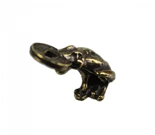 Żabka mosiężna mała z monetą na pomnażanie pieniędzy - Figurki dekoracyjne - miniaturka - grafika 7