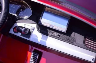 Super-Toys AUDI Q5 2 OSOBOWE, MIĘKKIE KOŁA, MIĘKKIE SIEDZENIE, LAKIER, PANEL MP4,PEŁNA OPCJA/Q5-TWO SEATS AUDI-Q5-TWO-LAKIER-CZERWON - Pojazdy elektryczne dla dzieci - miniaturka - grafika 28