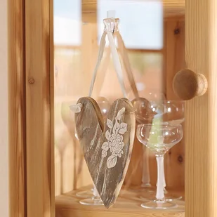 Tesa Plastry samop. 8szt.+Haczyki 5szt POWERSTRIPS Deco 58900-00017-0 klk1060160 - Inne mocowania - miniaturka - grafika 3