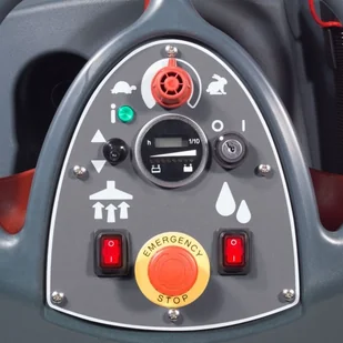 Numatic TGB 6055T BATERYJNY AUTOMAT CZYSZCZĄCO-ZBIERAJĄCY Z TRAKCJĄ - Szorowarki - miniaturka - grafika 3