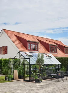 Halls szklarnia ogrodowa Qube+ 816 13 m2 2,61 x 5,08 m) czarna + baza SZKŁO HARTOWANE Qube 68 - Szklarnie ogrodowe - miniaturka - grafika 8