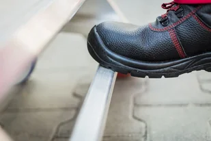 Faraone 996 99675064 Drabina magazynowa jezdna z wejściem jednostronnym wysokość robocza 4,23m) 75064-uniw - Drabiny Faraone 996 99675064 Drabina magazynowa jezdna z wejściem jednostronnym wysokość robocza 4,23m) 75064-uniw - Drabiny - miniaturka - grafika 12