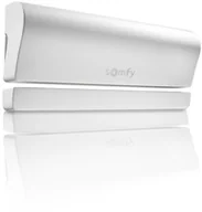Systemy inteligentnych domów - Somfy Czujnik otwarcia i wstrząsów Somfy 2401362 TaHoma zabezpiecza miejsca dostępu do domu identyfikuje pierwsze oznaki włamania 2401362 - miniaturka - grafika 1