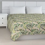 Narzuty - Dekoria Narzuta pikowana w pasy oliwkowo-zielone liście na lnianym tle 100 x 160cm Nordic 836-142-96 - miniaturka - grafika 1