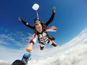 Vouchery - Skok ze spadochronem - Ostrów Wielkopolski LOW-COST SZSLC - miniaturka - grafika 1