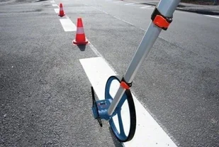 BOSCH omierz - koło pomiarowe GWM 32 Professional, marki Bosch Blue 0601074000 - Inne urządzenia pomiarowe - miniaturka - grafika 5