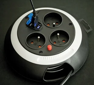 HBF Zwijany 4 gniazda 3m Usb Brennenstuhl - Przedłużacze i rozgałęźniki - miniaturka - grafika 3