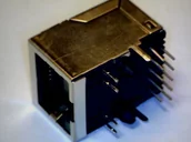 Pozostałe akcesoria sieciowe - . Gniazdo RJ45 THT ekranowane CCR1009 rj45thtekrccr1009 - miniaturka - grafika 1