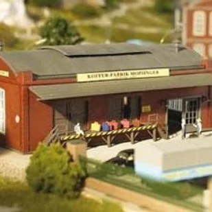 Piko Fabryka Walizek PI-61833 - Samochody i pojazdy dla dzieci - miniaturka - grafika 4