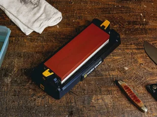 Work Sharp Kamień wodny Work Sharp 1000/6000 z podstawą 09DX162 - Ostrzałki do noży - miniaturka - grafika 2