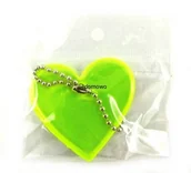 Zabezpieczenia dla dzieci - BRELOK ZAWIESZKA ODBLASKOWA ODBLASKI SERCE - miniaturka - grafika 1