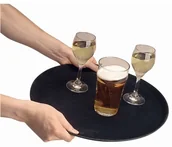 Tace i patery - Kristallon Round antypoślizgowa taca z tworzywa sztucznego. o średnicy 356 MM (14 "). C557 - miniaturka - grafika 1