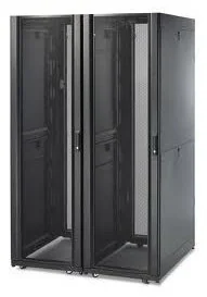 APC NETSHELTER SX 42U 750MM 1070MM W SIDES BL AR3150 AR3150 - Zasilacze awaryjne UPS - miniaturka - grafika 2