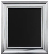 Ramki na zdjęcia - NA FRAMES BY POST FRAMES BY POST Scandi postarzana srebrna ramka zdjęcia z czarną podkładką 15 x 10 cm VB00PUQOBCM - miniaturka - grafika 1