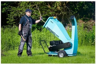456 Hillvert 45675953 Rębak spalinowy Hillvert 15 KM maks średnica rozdrabnianych gałęzi 100 mm) 75953-uniw - Inne urządzenia budowlane - miniaturka - grafika 8