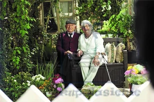 Keter Ławka ogrodowa z schowkiem PATIO - brązowa - Ławki ogrodowe - miniaturka - grafika 5