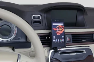 Brodit AB Uchwyt do Sony Xperia X Compact z wbudowaną ładowarką samochodową do profesjonalnego montażu 527934 - Uchwyty samochodowe do telefonów Brodit AB Uchwyt do Sony Xperia X Compact z wbudowaną ładowarką samochodową do profesjonalnego montażu 527934 - Uchwyty samochodowe do telefonów - miniaturka - grafika 7