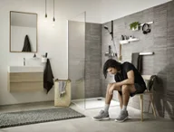 Wieszaki łazienkowe - Hansgrohe WallStoris Wieszak na ręcznik biały mat 27926700 - miniaturka - grafika 1
