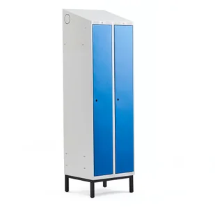 AJ Produkty Szafa ubraniowa ze skośnym daszkiem, na nóżkach - Szafki BHP AJ Produkty Szafa ubraniowa ze skośnym daszkiem, na nóżkach - Szafki BHP - miniaturka - grafika 1