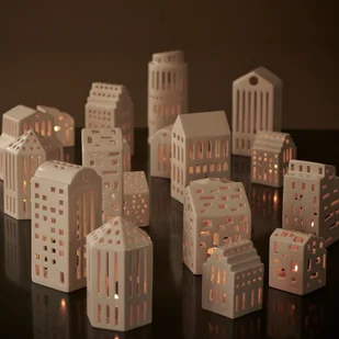Kähler Kähler URBANIA Świecznik Tealight - Domek Biały - High Building 691103 - Oświetlenie świąteczne - miniaturka - grafika 5